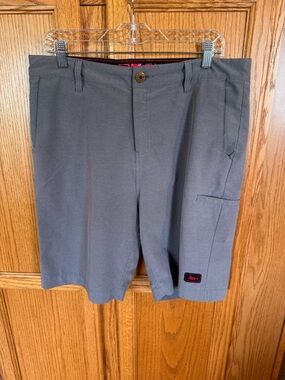 Pelagic Fishing Shorts Mens 34 Gray Performance Stretch Outdoor